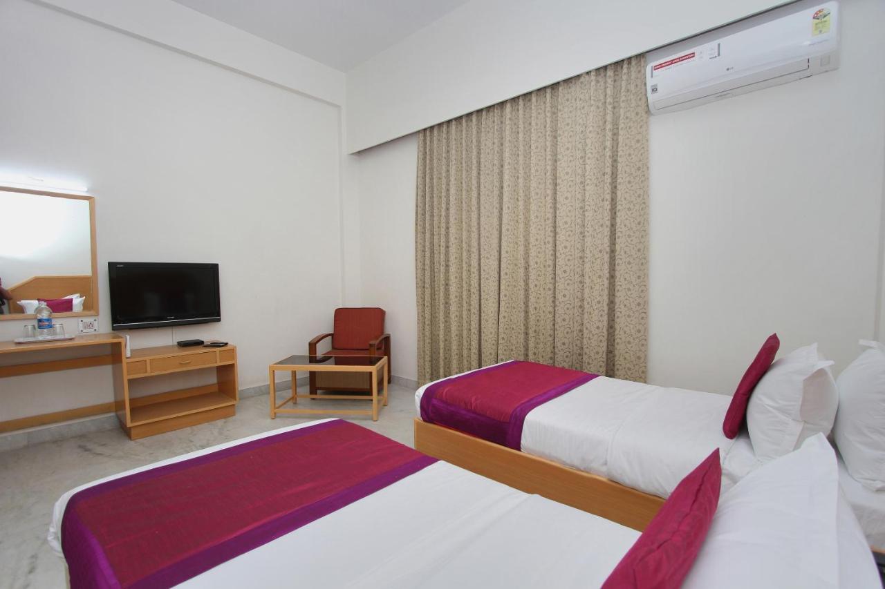 Oyo 5345 Hotel Sai Rennaissance Bangalore Exterior photo