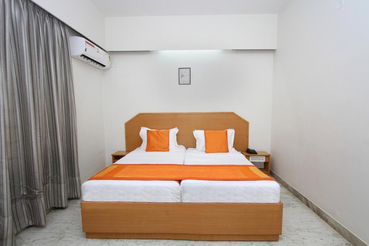 Oyo 5345 Hotel Sai Rennaissance Bangalore Exterior photo